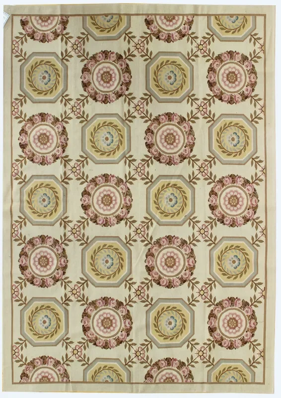 Aubusson Traditional Closeout Rug, J9685