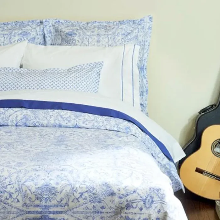 Emily Full/Queen Flat Sheet