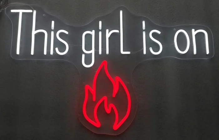 Neon This Girl Is On Fire – White