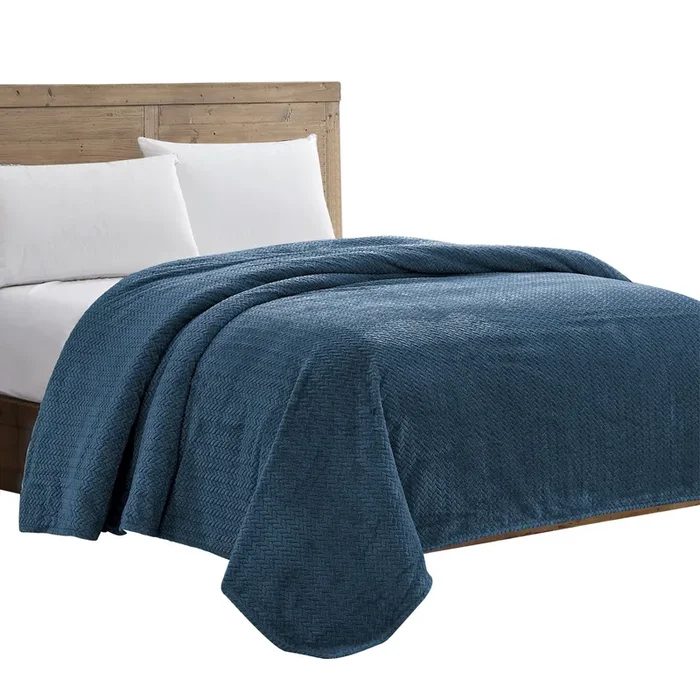 Plazatex Luxurious Soft Bedding 3 Piece Mini Elegant Comforter Set Designed for Stylish and Cozy Bedroom Decor Queen White